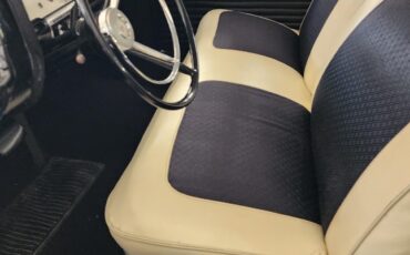 Ford-Fairlane-1957-29