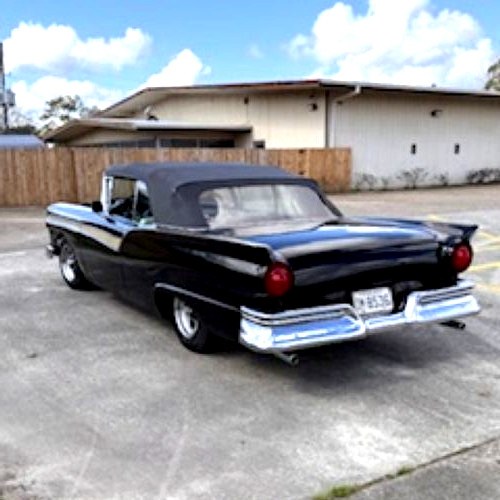 Ford-Fairlane-1957-Convertible-2