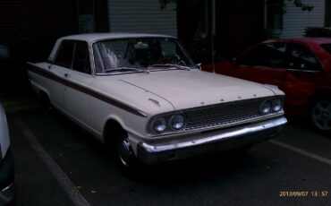 Ford-Fairlane-1963-6