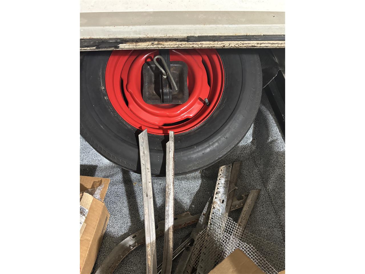 Ford-Fairlane-500-1964-White-Red-4