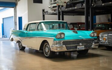 Ford-Fairlane-500-Skyliner-Retractable-352300HP-V8-1958-2-Door-Convertible-10