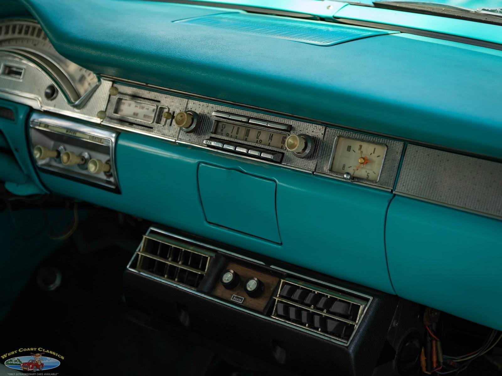 Ford-Fairlane-500-Skyliner-Retractable-352300HP-V8-1958-2-Door-Convertible-38