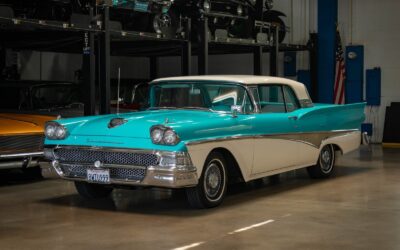 Ford Fairlane 500 Skyliner Retractable 352/300HP V8 1958 2 Door Convertible