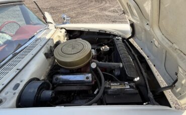 Ford-Fairlane-500-skyliner-1957-White-Red-1