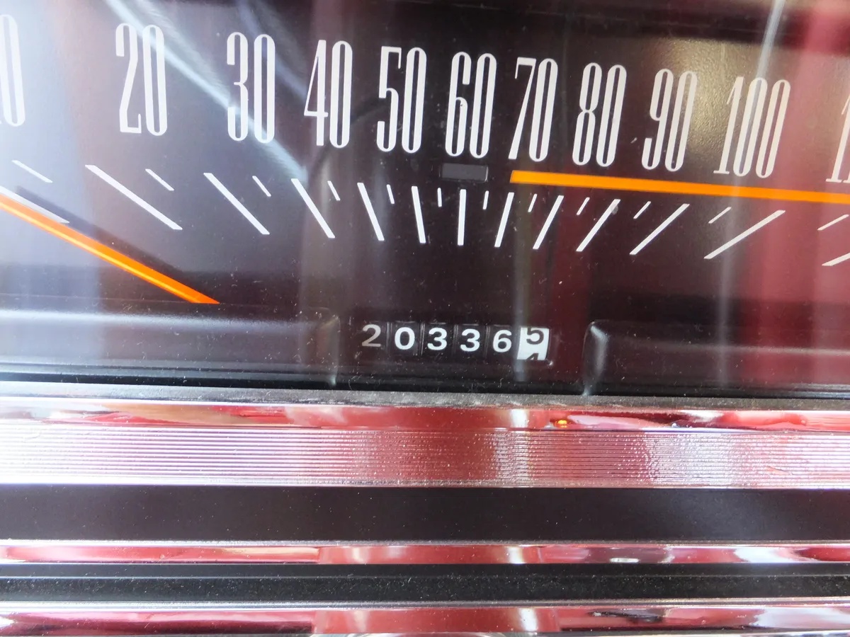 Ford-Fairlane-500xl-1967-Candy-Apple-Red-Red-16