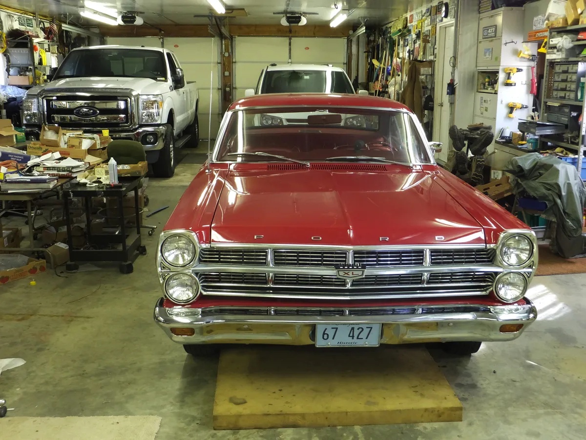 Ford-Fairlane-500xl-1967-Candy-Apple-Red-Red-7