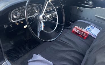 Ford-Falcon-1962-Sedan-5