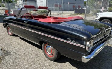 Ford-Falcon-1963-Black-Red-2