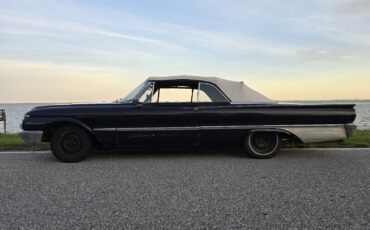 Ford-Galaxie-1961-Convertible-1