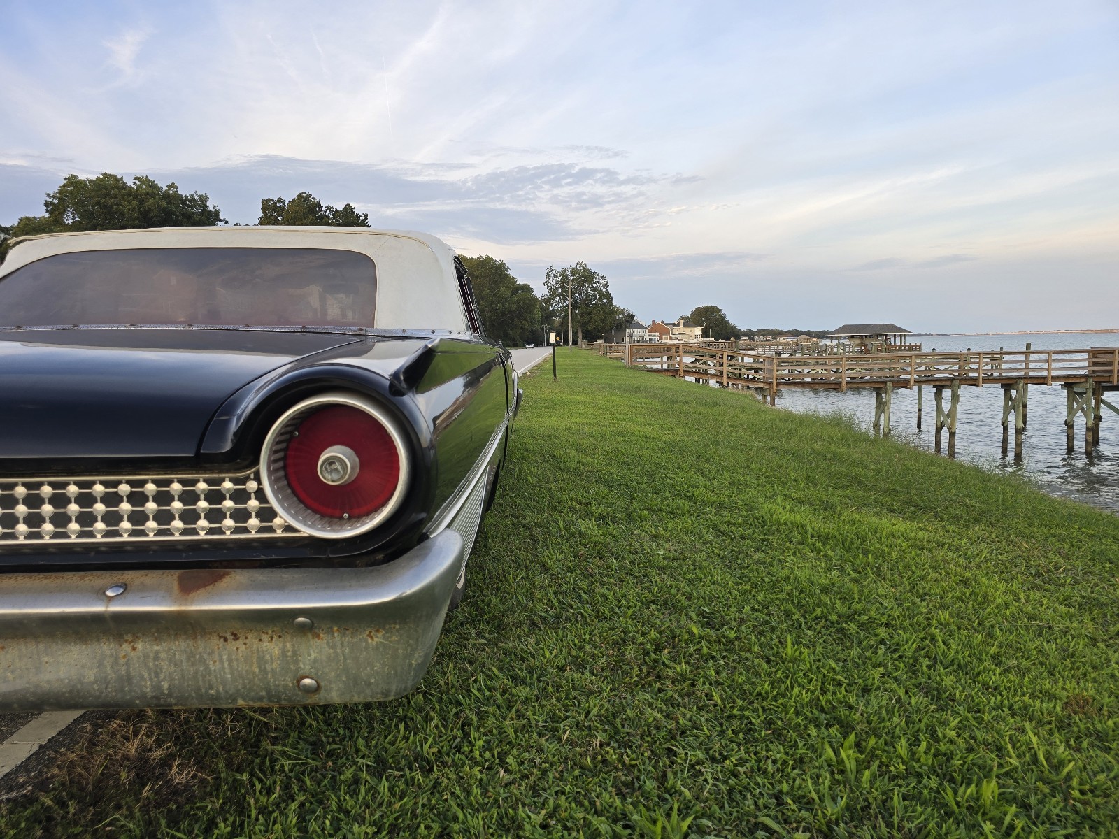 Ford-Galaxie-1961-Convertible-14