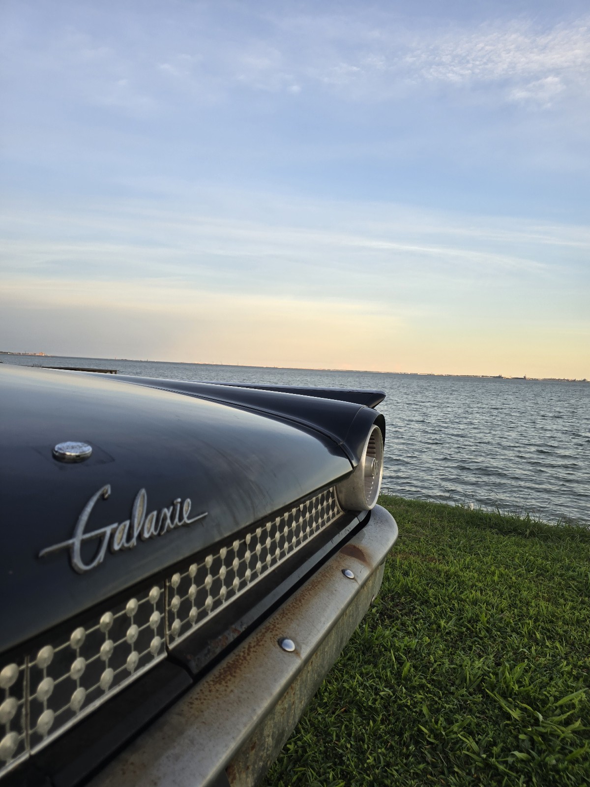 Ford-Galaxie-1961-Convertible-16