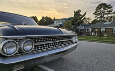 Ford-Galaxie-1961-Convertible-9