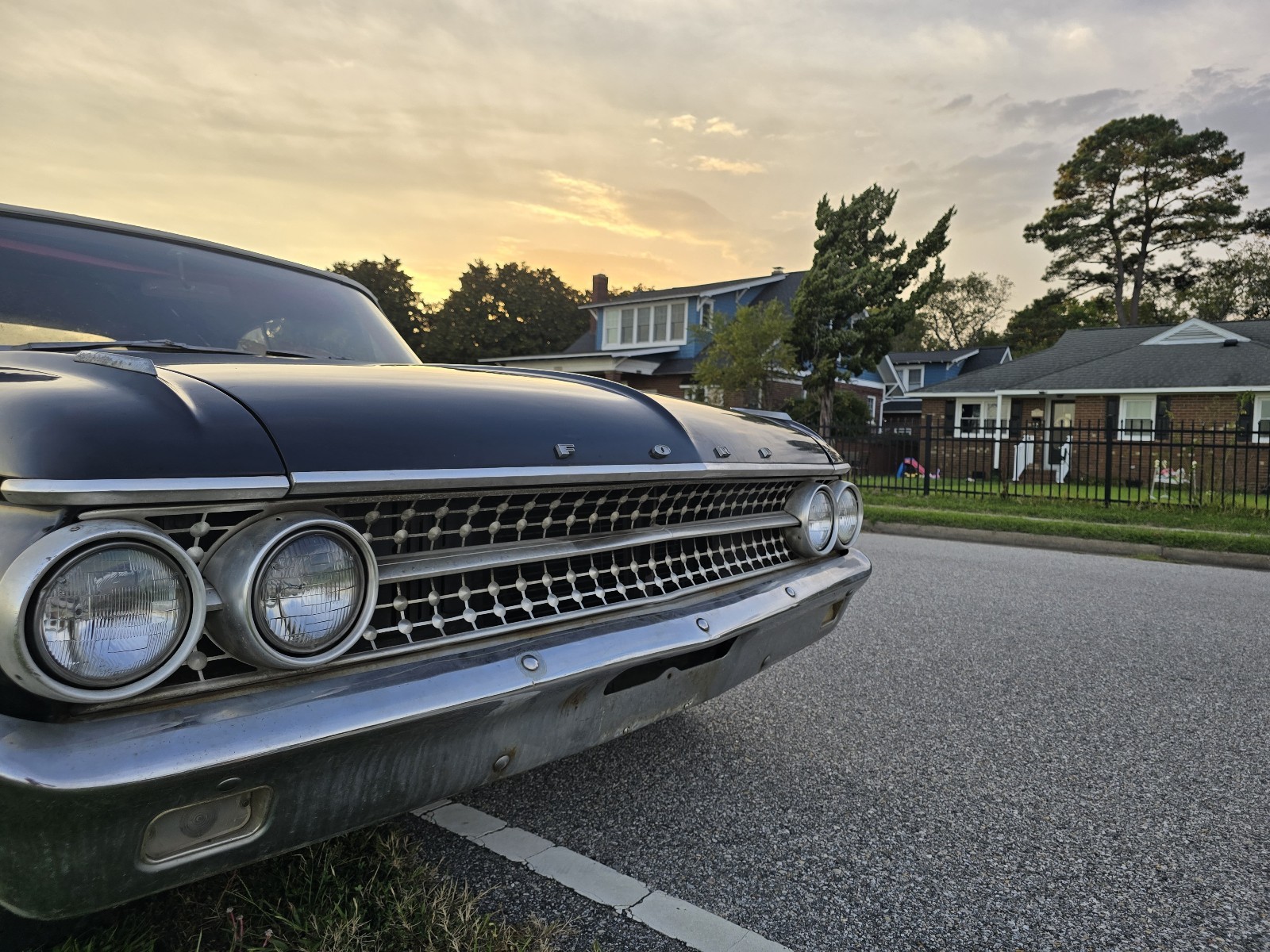 Ford-Galaxie-1961-Convertible-9