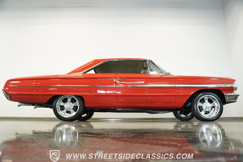 Ford-Galaxie-1964-Red-Black-16