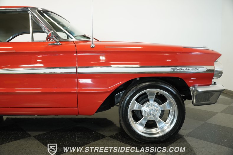 Ford-Galaxie-1964-Red-Black-29