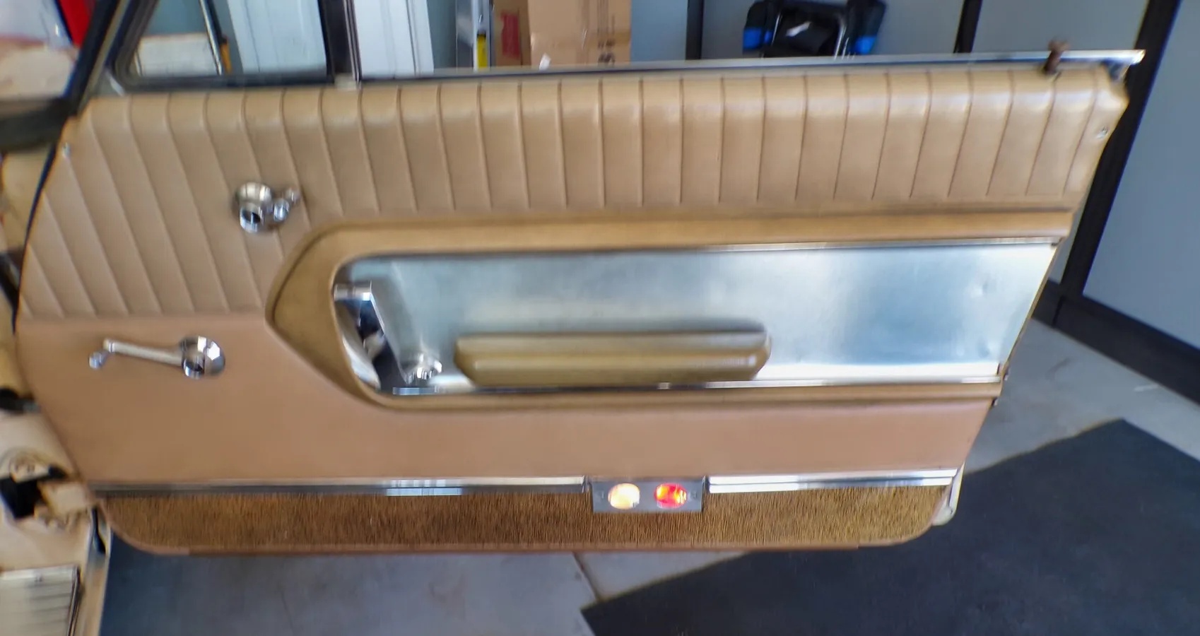 Ford-Galaxie-1964-Sahara-Beige-Sahara-Beige-3