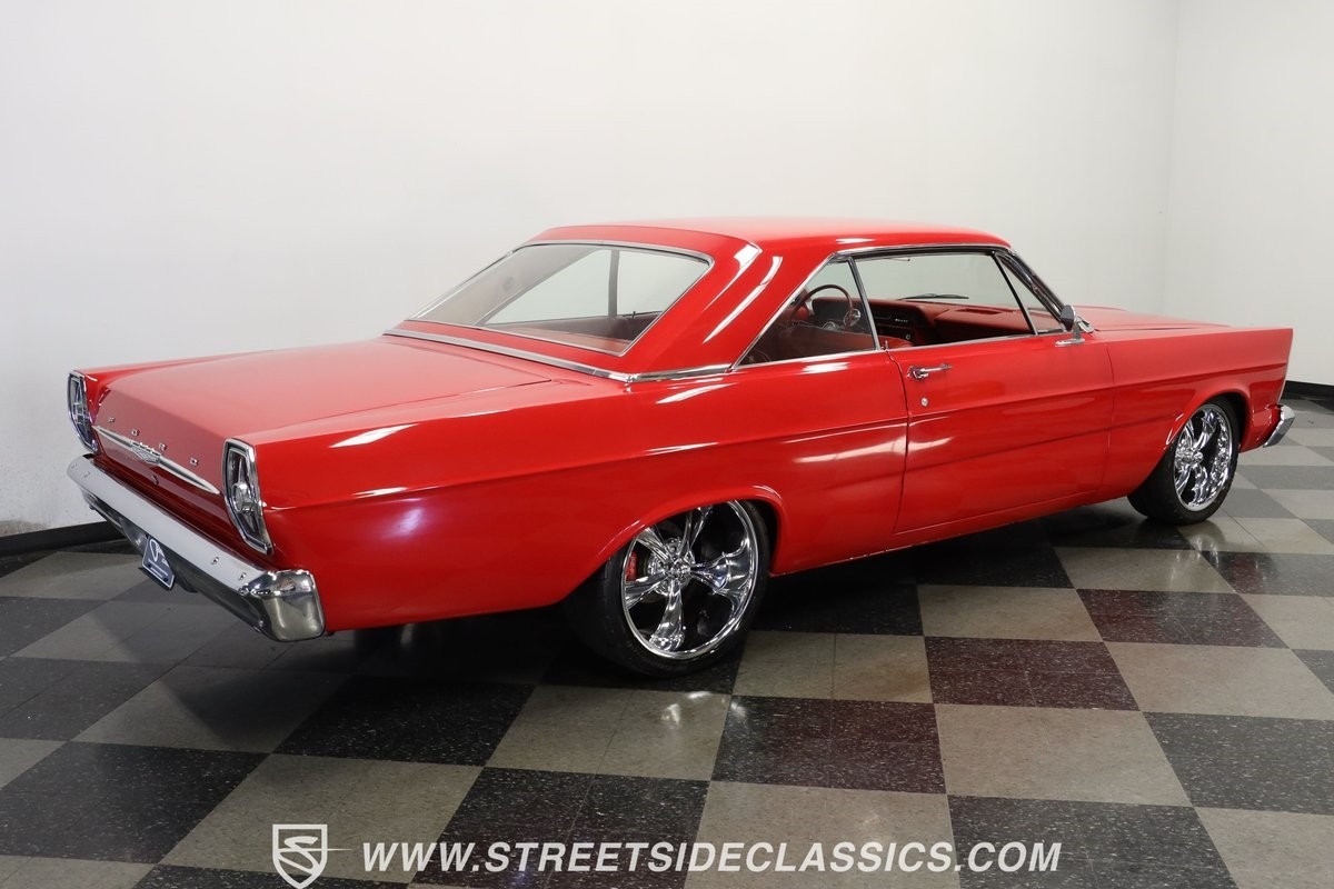 Ford-Galaxie-1965-Coupe-11