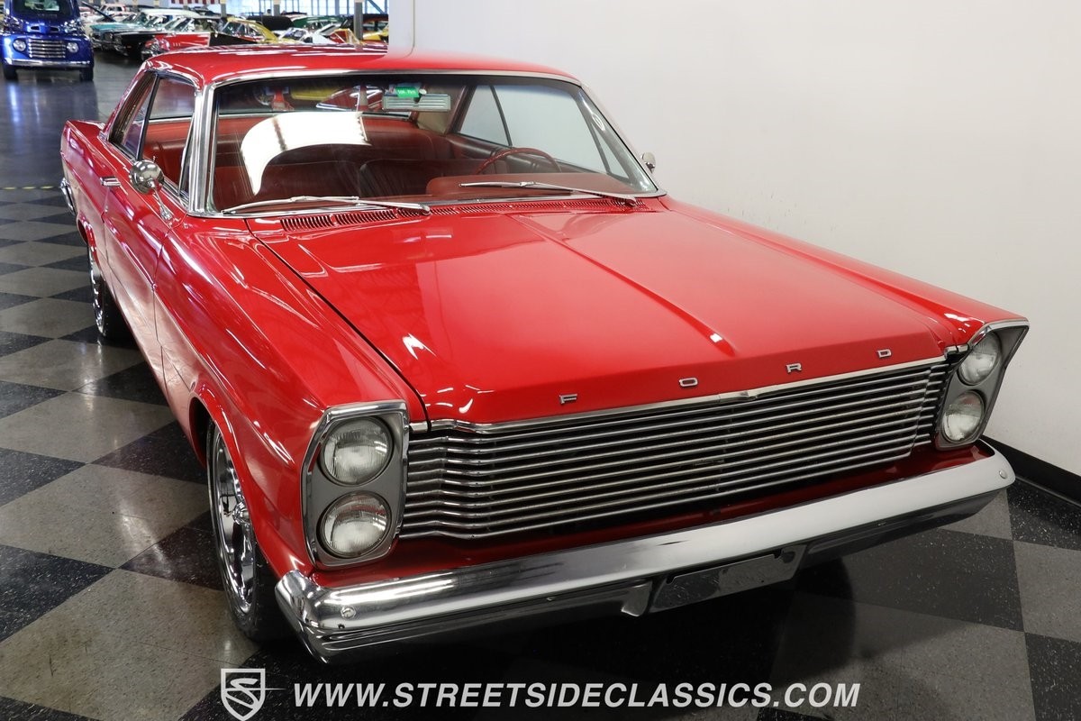 Ford-Galaxie-1965-Coupe-14