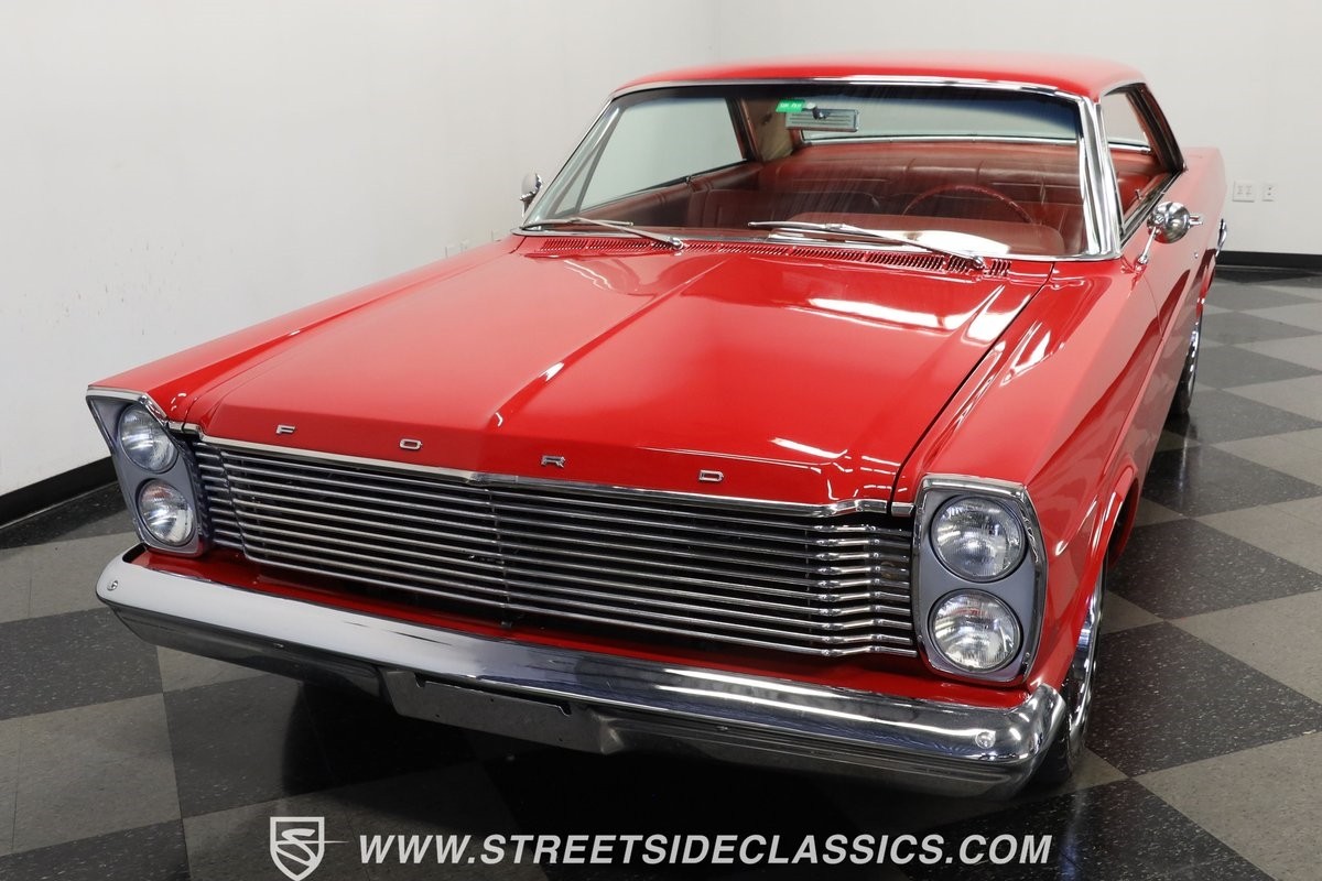 Ford-Galaxie-1965-Coupe-16