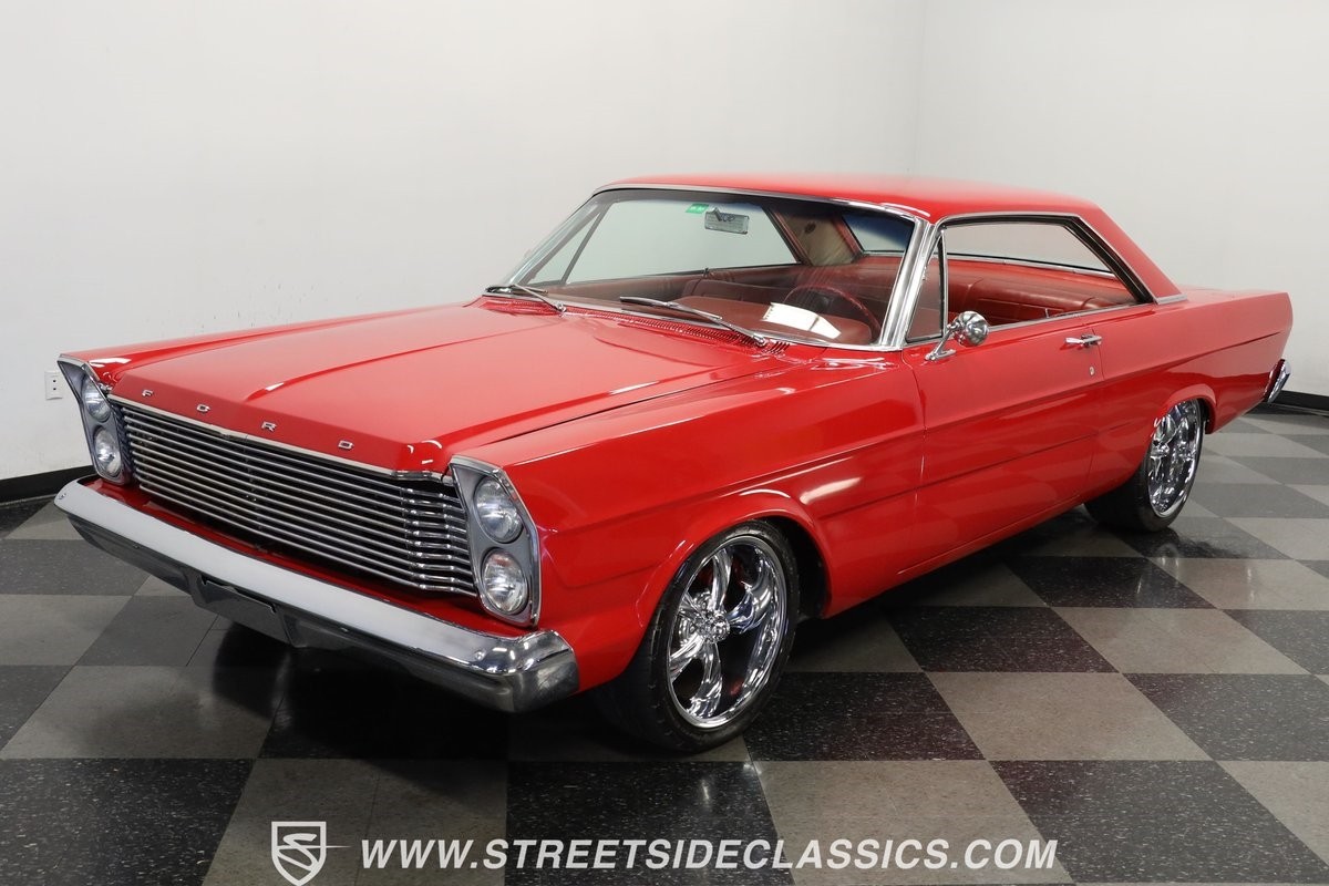 Ford-Galaxie-1965-Coupe-17