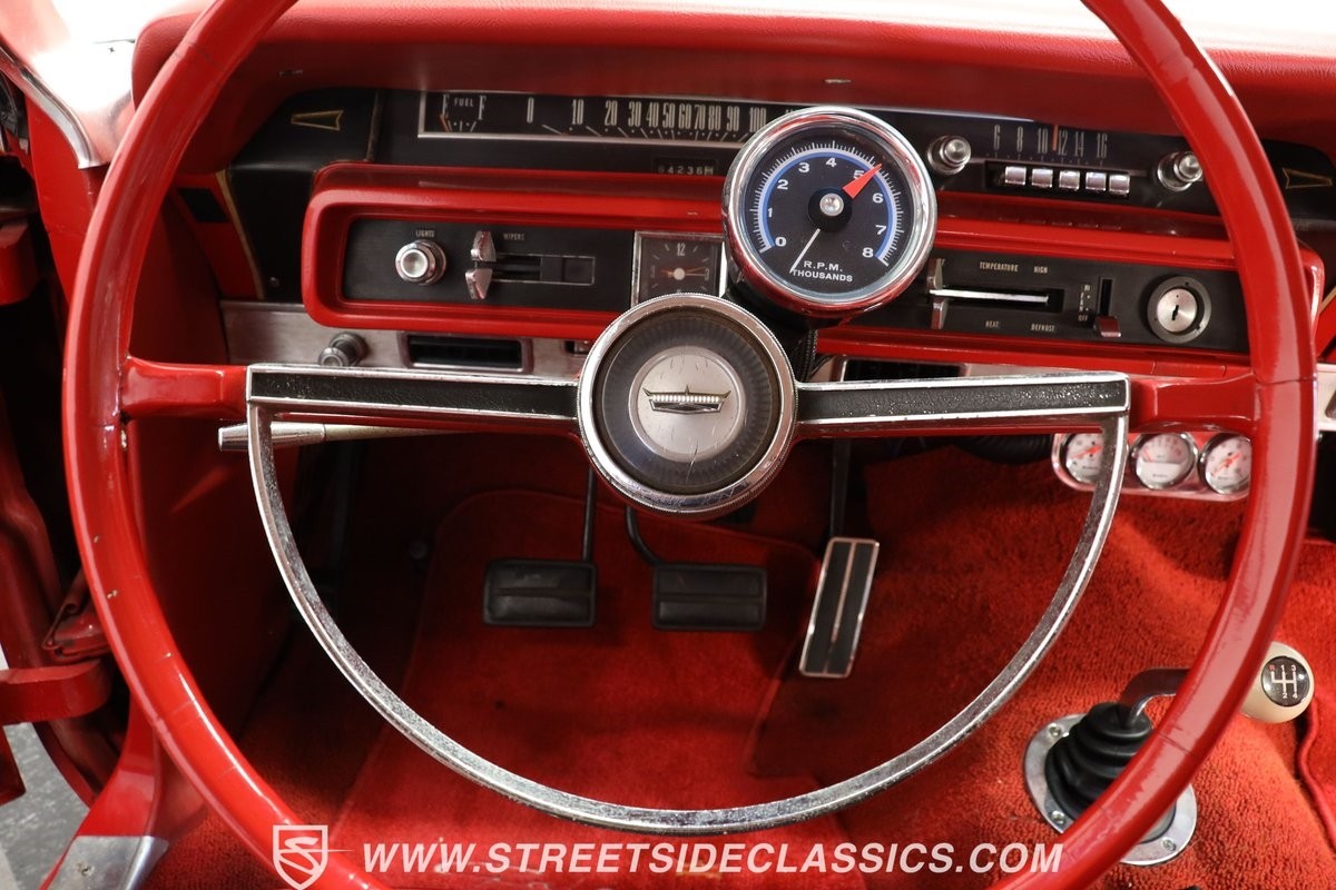 Ford-Galaxie-1965-Coupe-35
