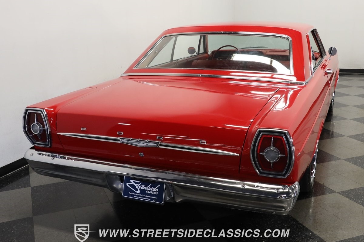 Ford-Galaxie-1965-Coupe-9