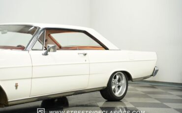 Ford-Galaxie-1965-Wimbledon-White-Red-34