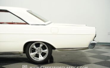 Ford-Galaxie-1965-Wimbledon-White-Red-36