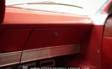 Ford-Galaxie-1965-Wimbledon-White-Red-40
