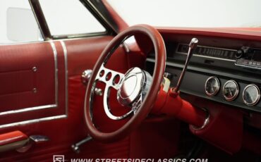 Ford-Galaxie-1965-Wimbledon-White-Red-46