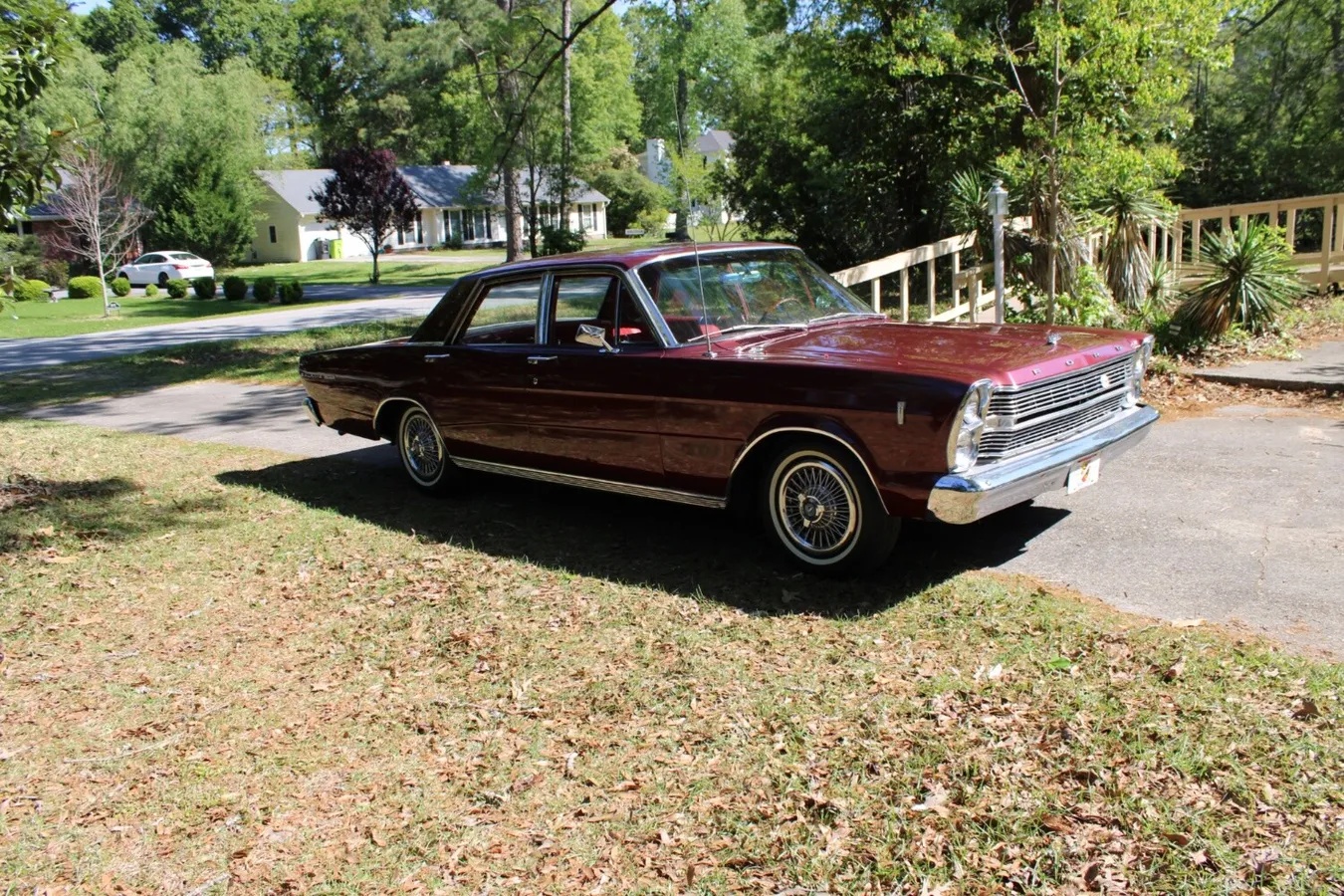 Ford-Galaxie-1966-Burgundy-Red-14