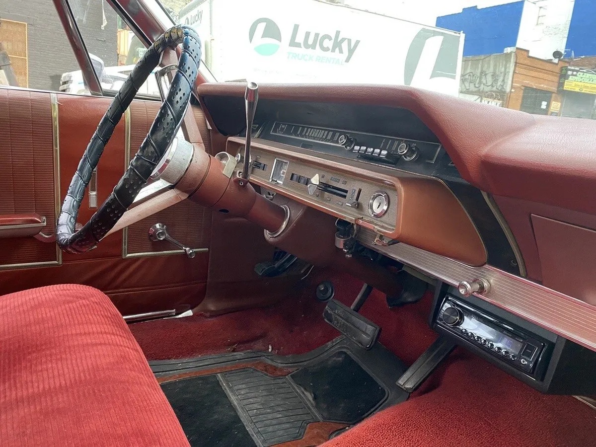 Ford-Galaxie-1966-Red-Red-18