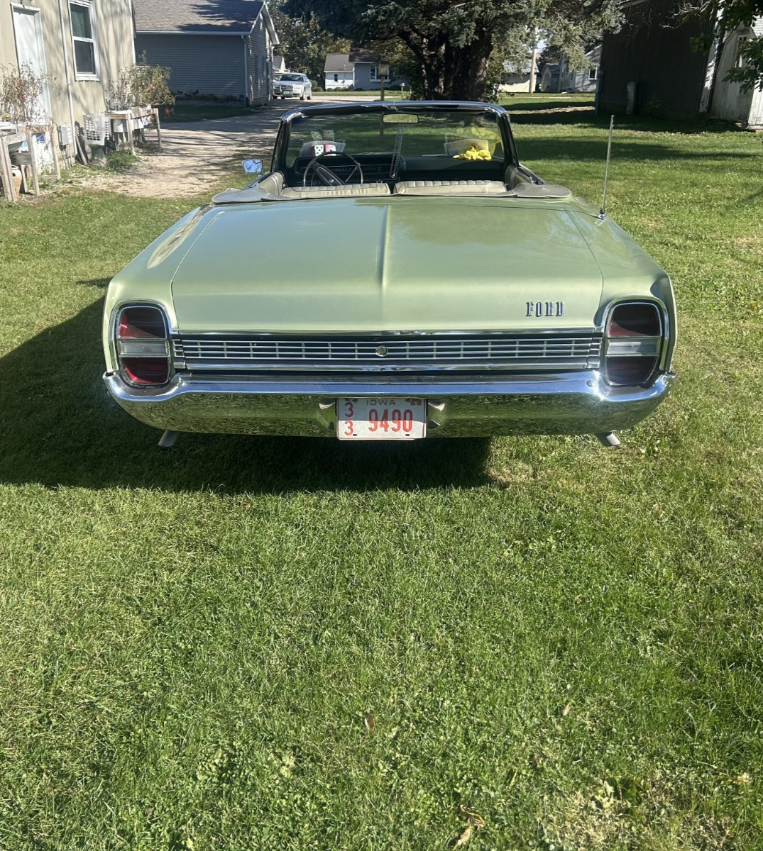 Ford-Galaxie-1968-Convertible-7