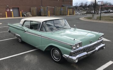 Ford-Galaxie-500-1959-Green-Green