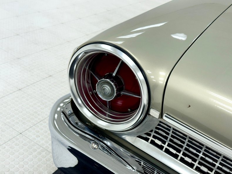 Ford-Galaxie-500-1963-Sandshell-Beige-Brown-24