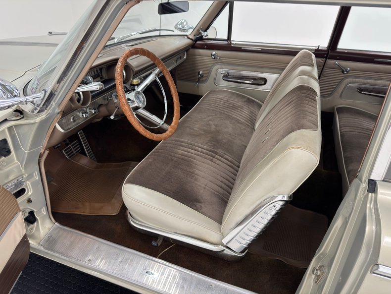 Ford-Galaxie-500-1963-Sandshell-Beige-Brown-33