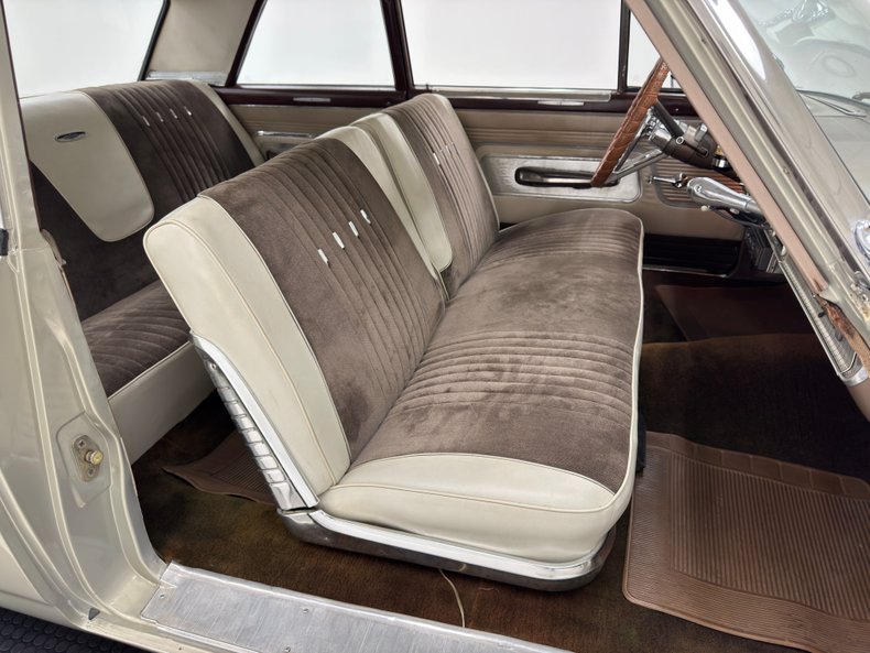 Ford-Galaxie-500-1963-Sandshell-Beige-Brown-35