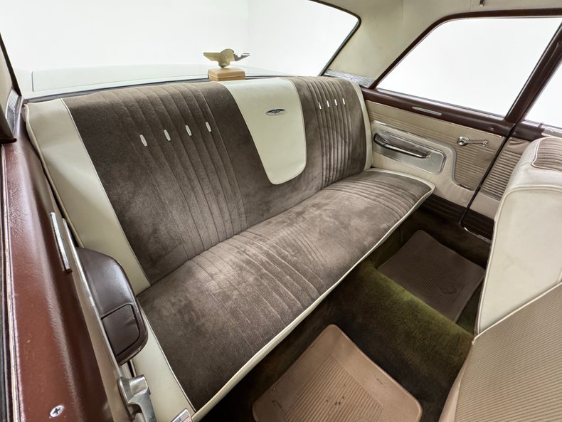 Ford-Galaxie-500-1963-Sandshell-Beige-Brown-37