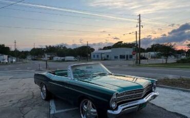 Ford-Galaxie-500-1967-Custom-Two-Tone-14