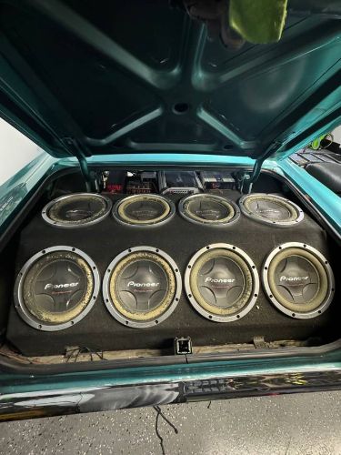 Ford-Galaxie-500-1967-Custom-Two-Tone-15