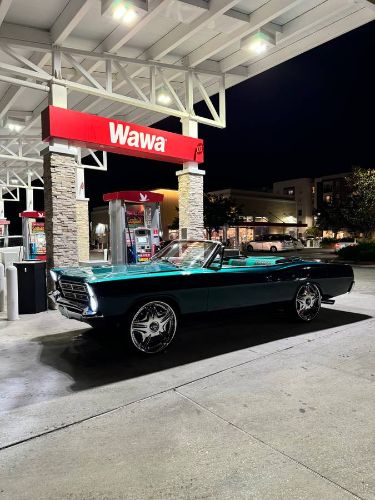 Ford-Galaxie-500-1967-Custom-Two-Tone-4