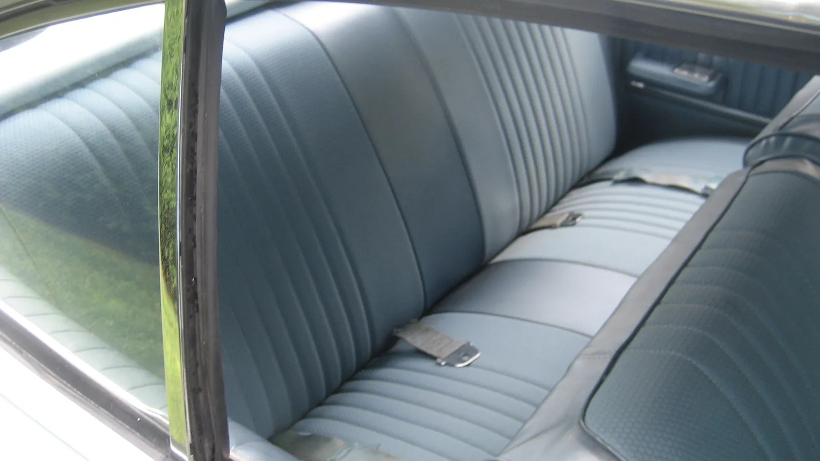 Ford-Galaxie-500-1967-Light-Blue-Light-Blue-1