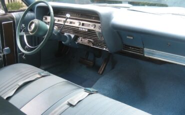 Ford-Galaxie-500-1967-Light-Blue-Light-Blue-2