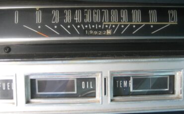 Ford-Galaxie-500-1967-Light-Blue-Light-Blue-3