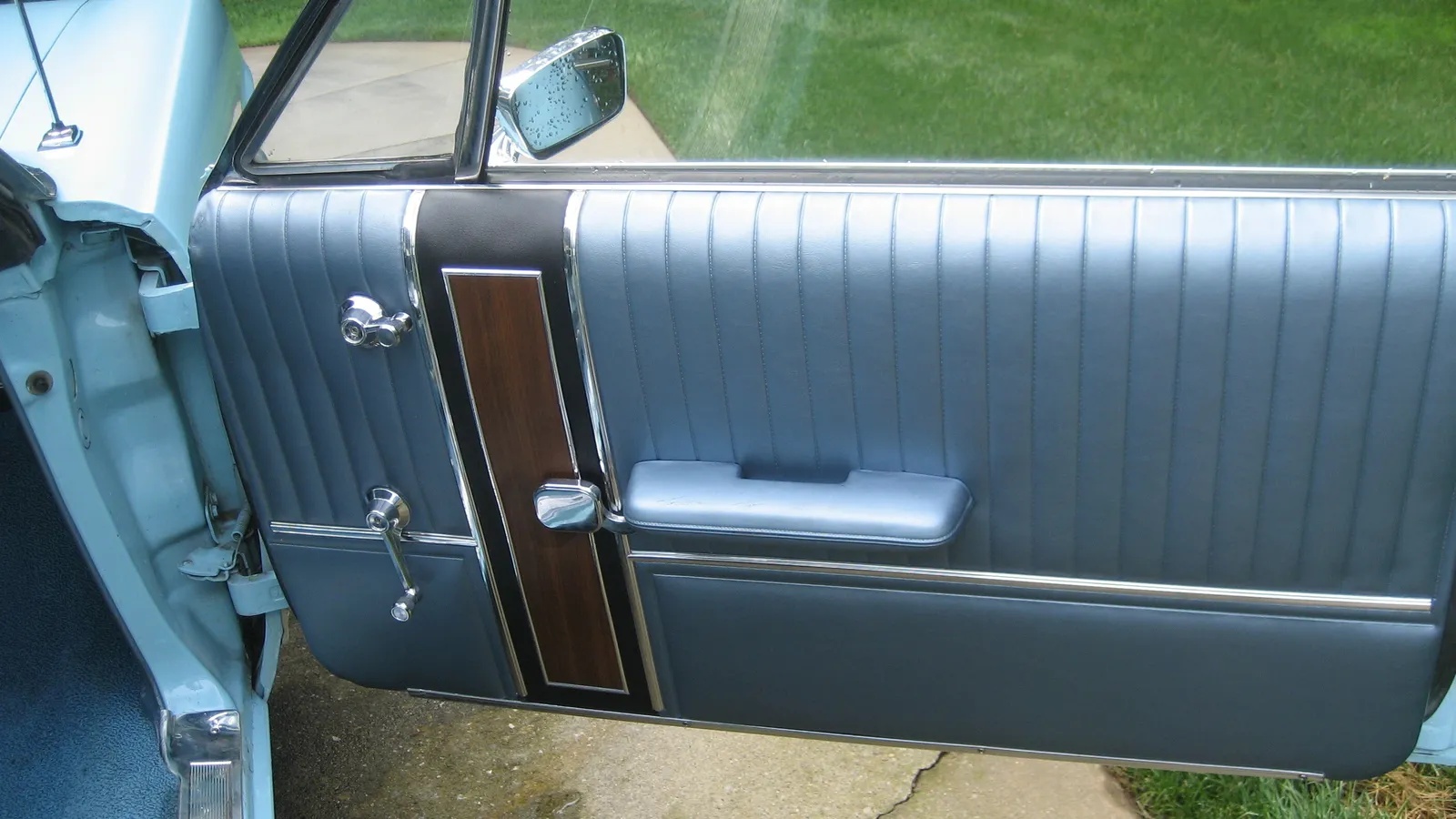 Ford-Galaxie-500-1967-Light-Blue-Light-Blue-7