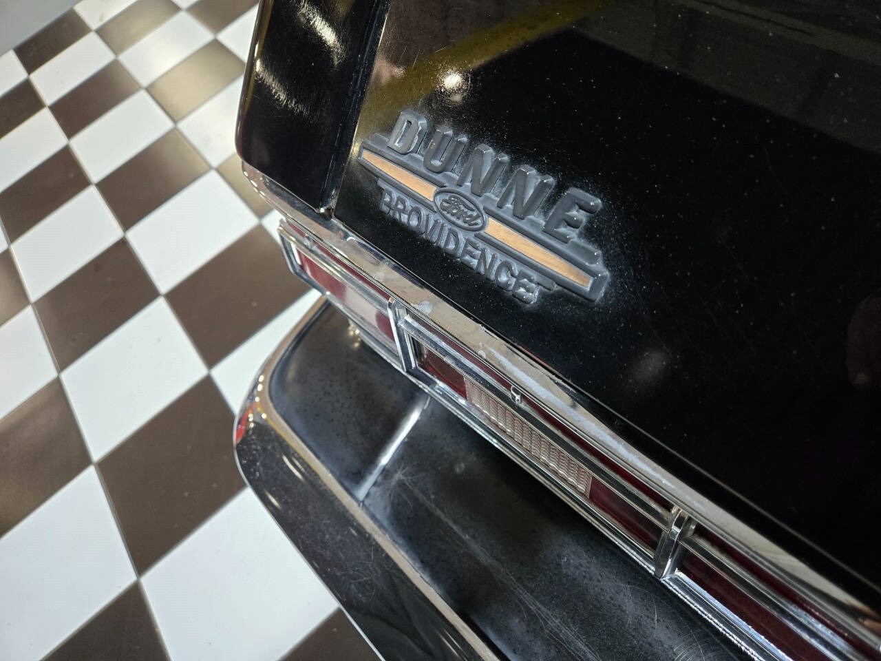 Ford-Gran-Torino-Elite-1974-Coupe-33