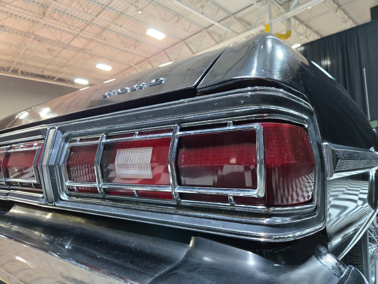Ford-Gran-Torino-Elite-1974-Coupe-39