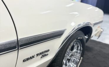 Ford-Gran-torino-1974-White-Black-11