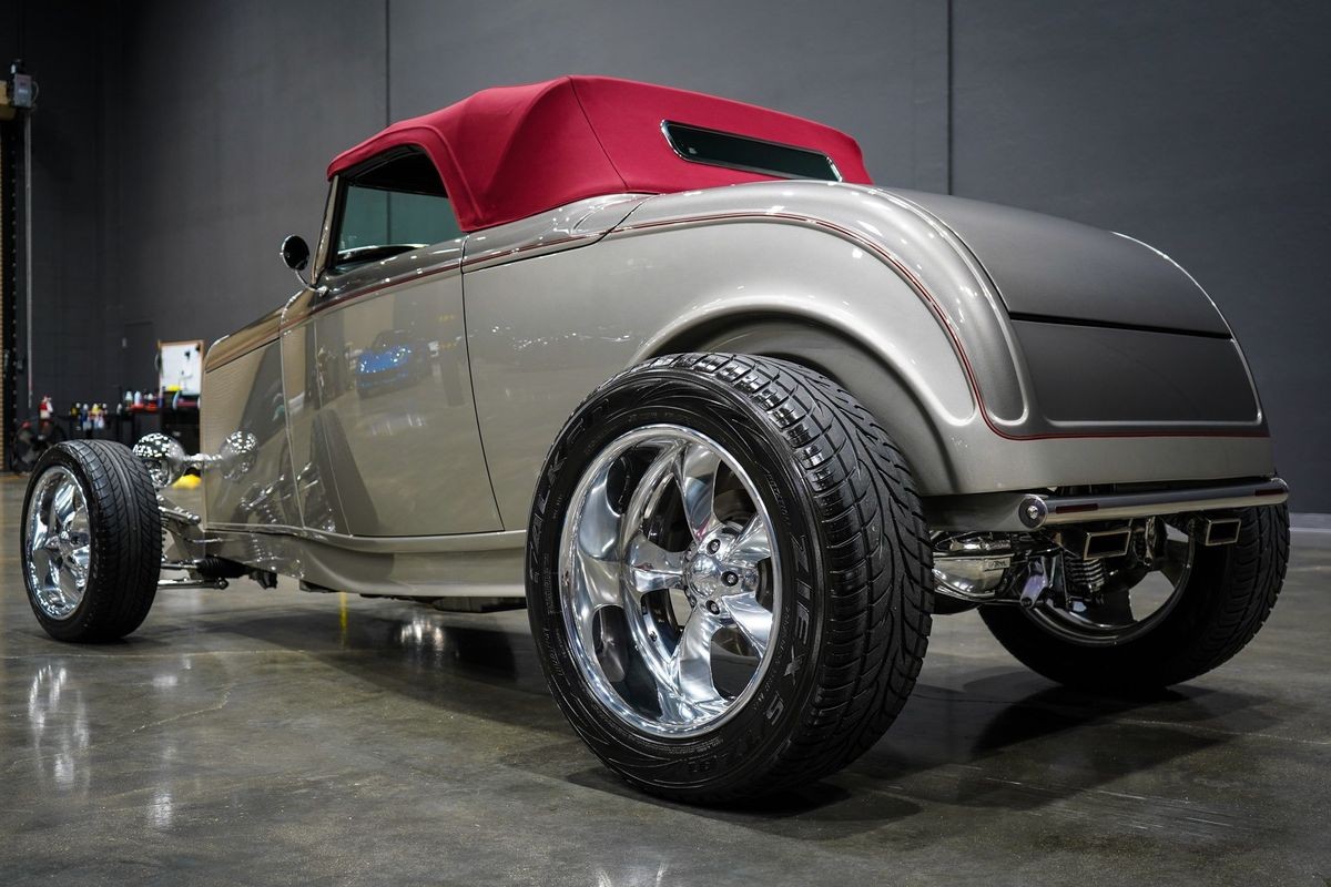 Ford-HIGHBOY-1932-20