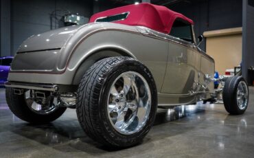 Ford-HIGHBOY-1932-21